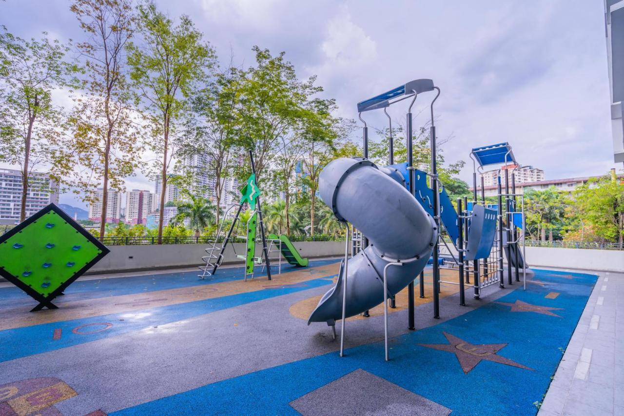 Peaceful 3-Bedroom With Pool 5 Pax - Wangsa Maju Kuala Lumpur Kültér fotó