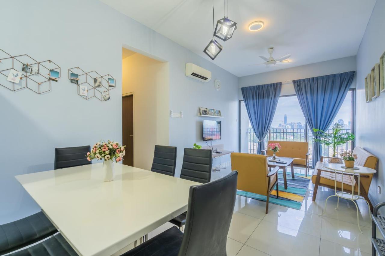 Peaceful 3-Bedroom With Pool 5 Pax - Wangsa Maju Kuala Lumpur Kültér fotó